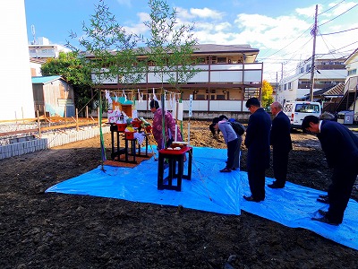 「地鎮祭」